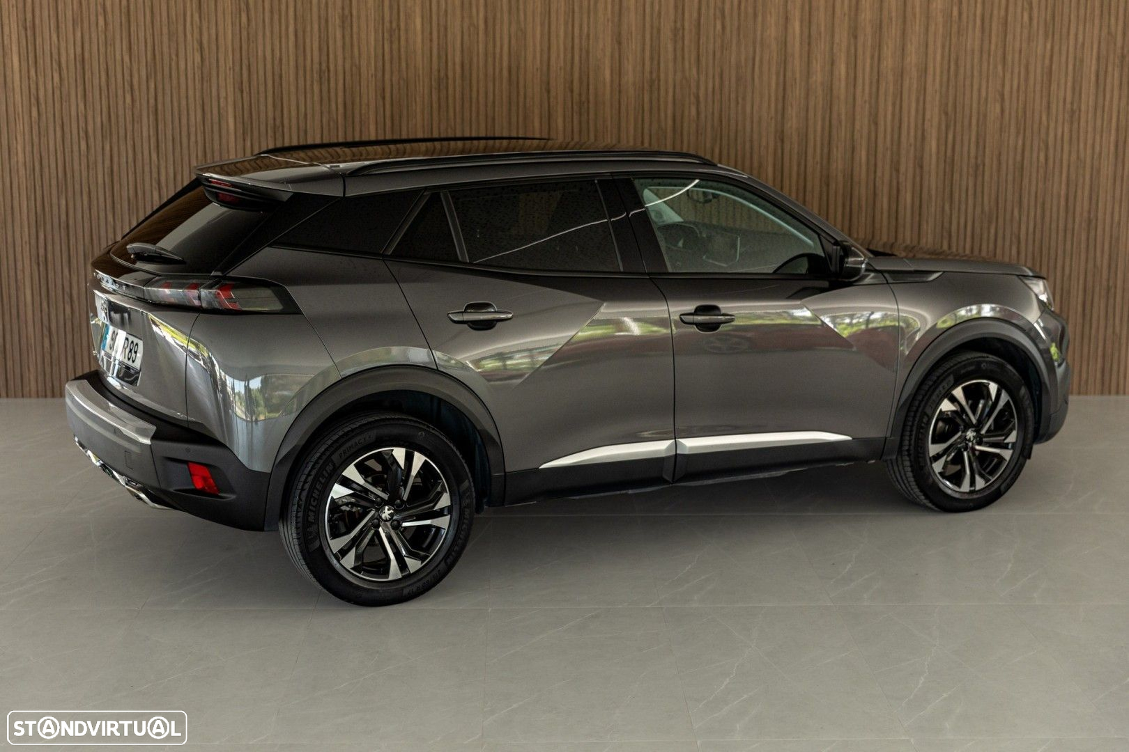 Peugeot 2008 1.2 PureTech Allure - 28