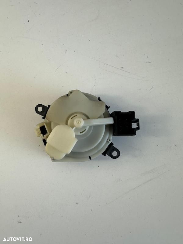 Contact Volvo V50 C30 S40 2011 31300585 30659837 - 3