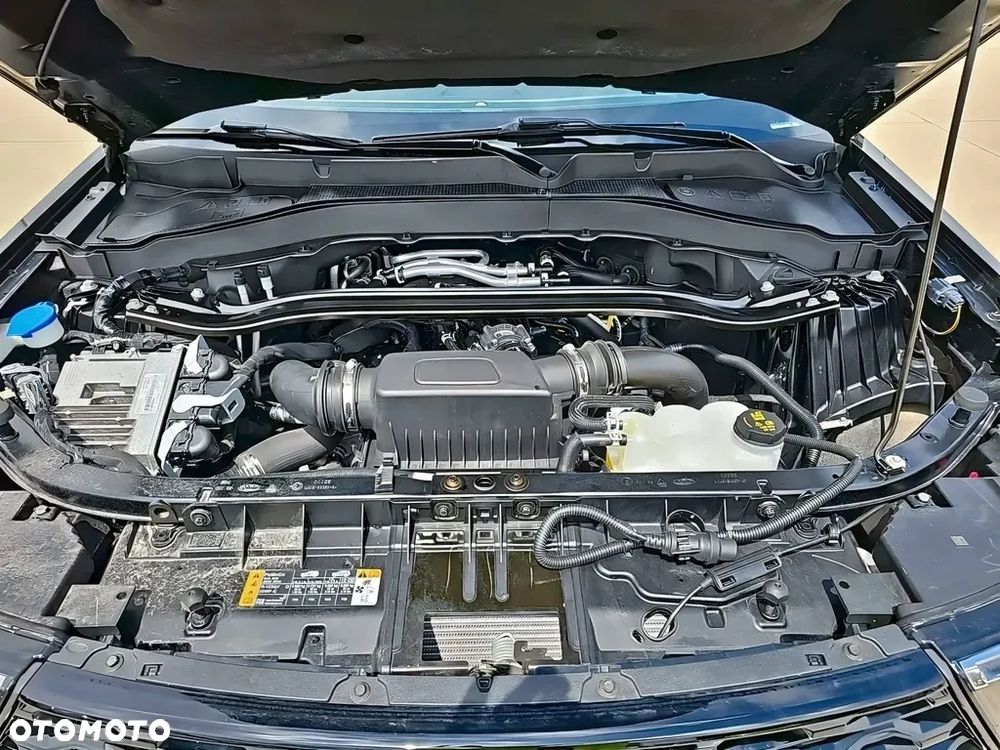 Ford Explorer ver-3-0-ecoboost-phev-4wd-st--line - 15