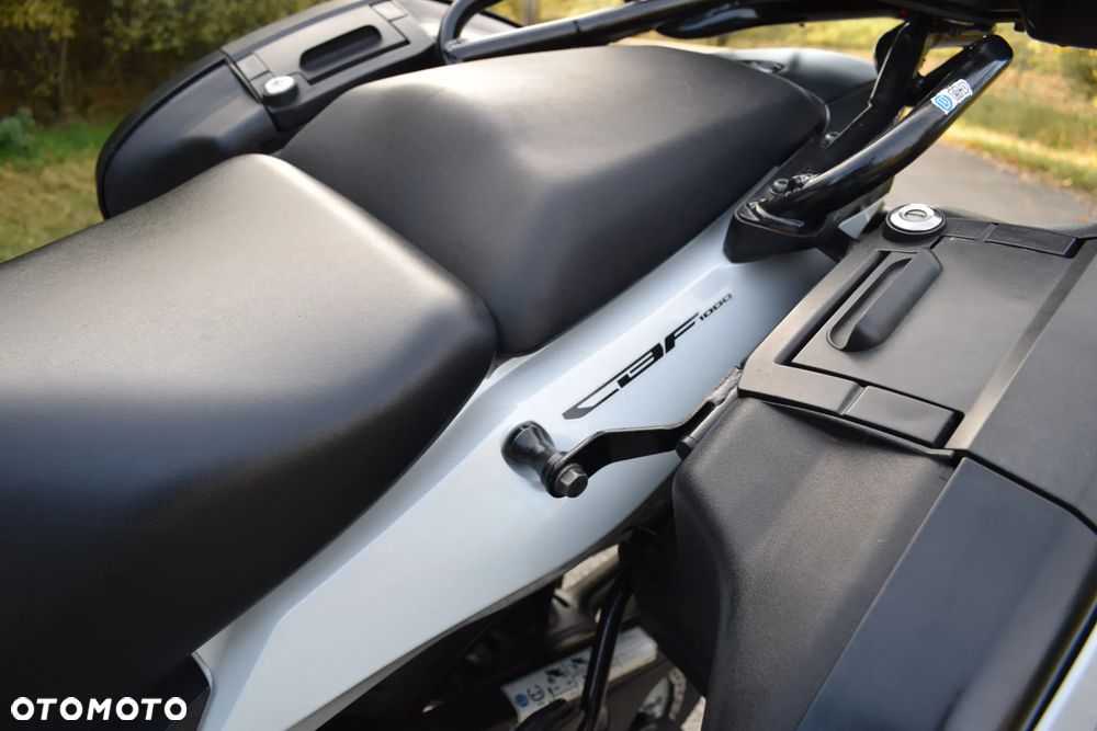 Honda CBF - 21