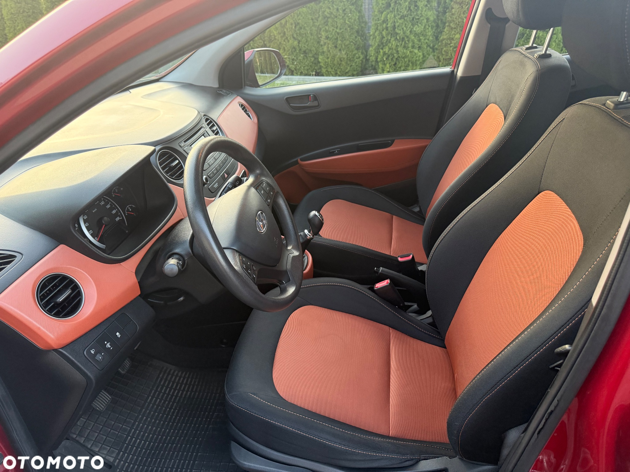 Hyundai i10 1.0 Premium - 11