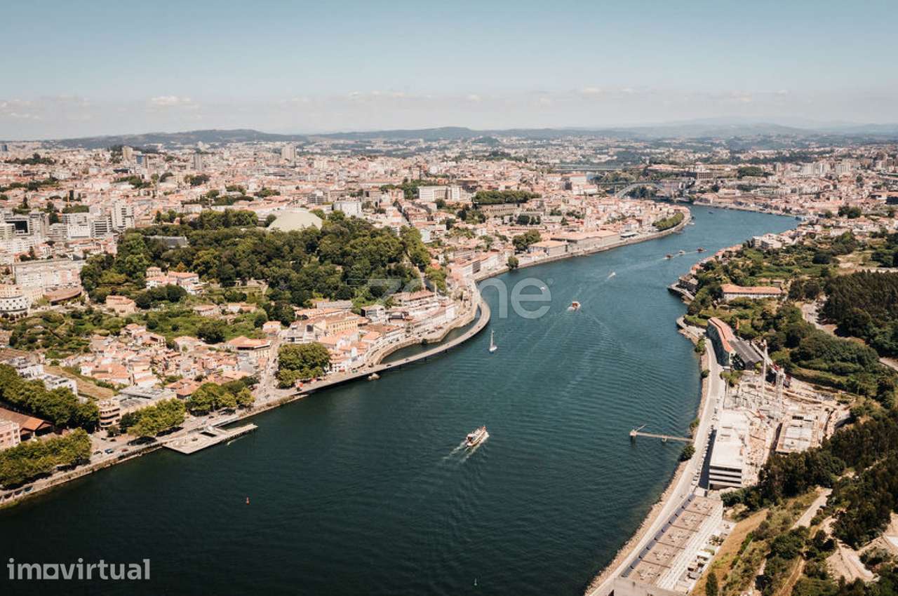 Luxuoso T5 no Arrábida Place | Vista Rio Douro e Piscina