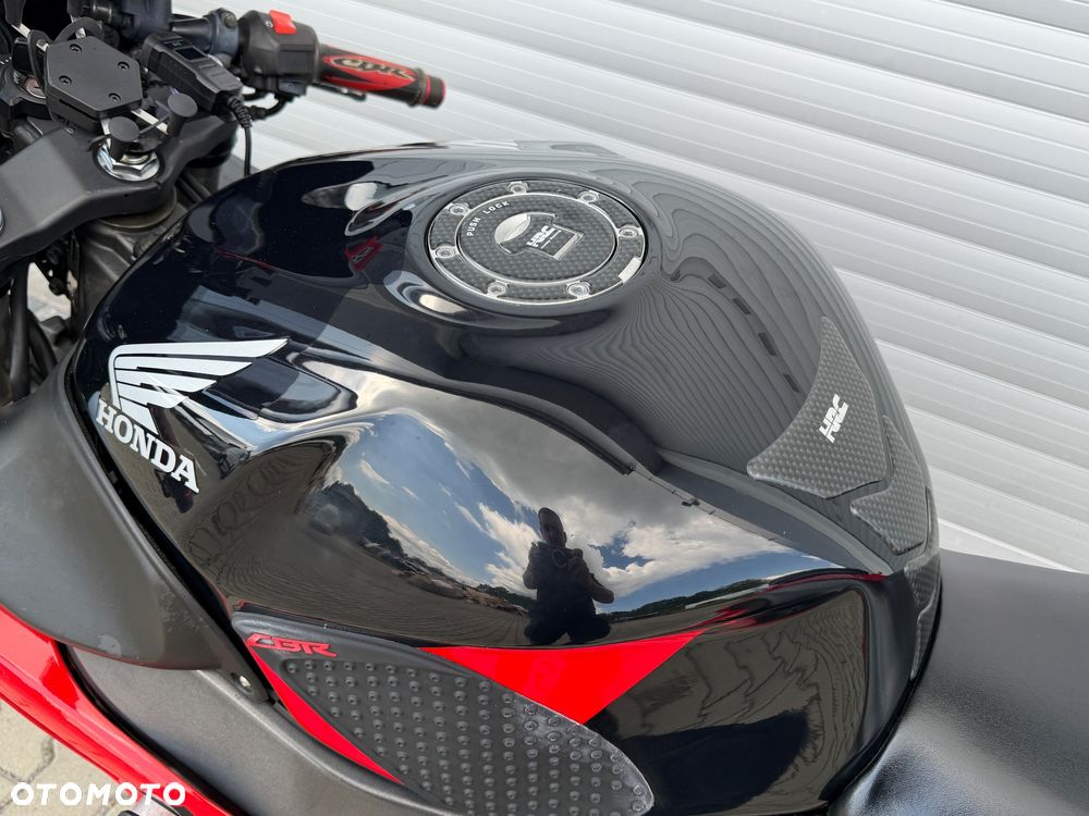 Honda CBR - 14