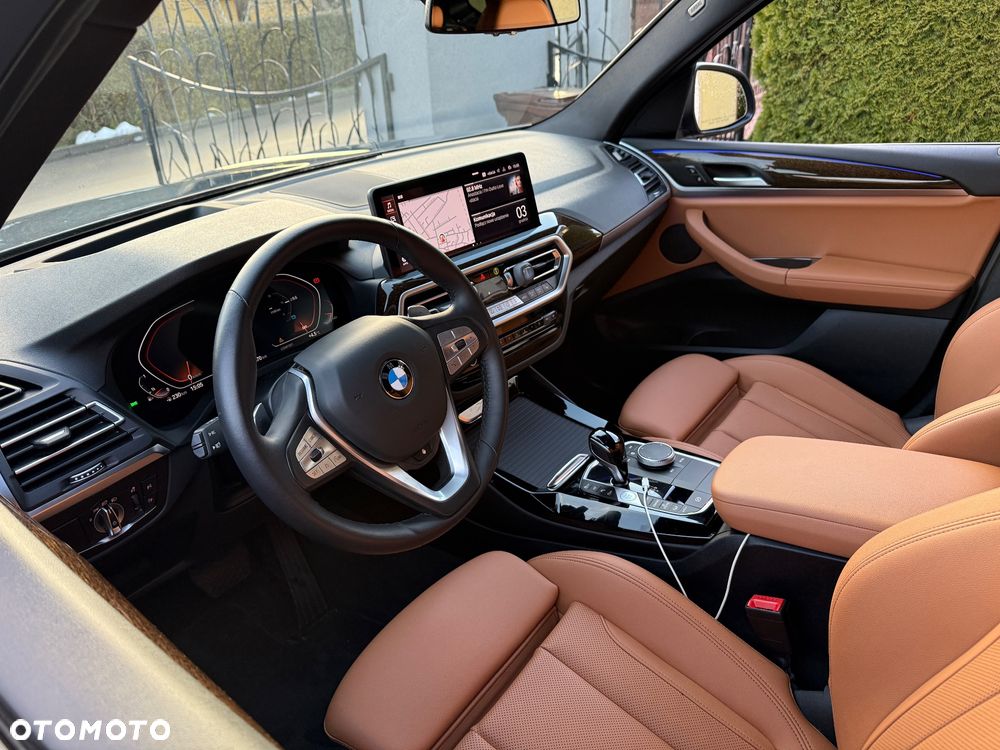 BMW X3 xDrive30i - 11