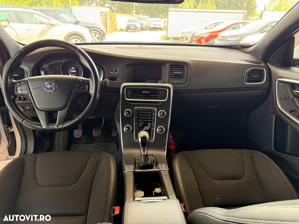 Volvo S60 D4 Summum - 13