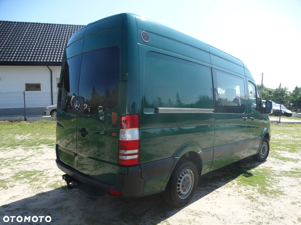 Mercedes-Benz Sprinter - 5