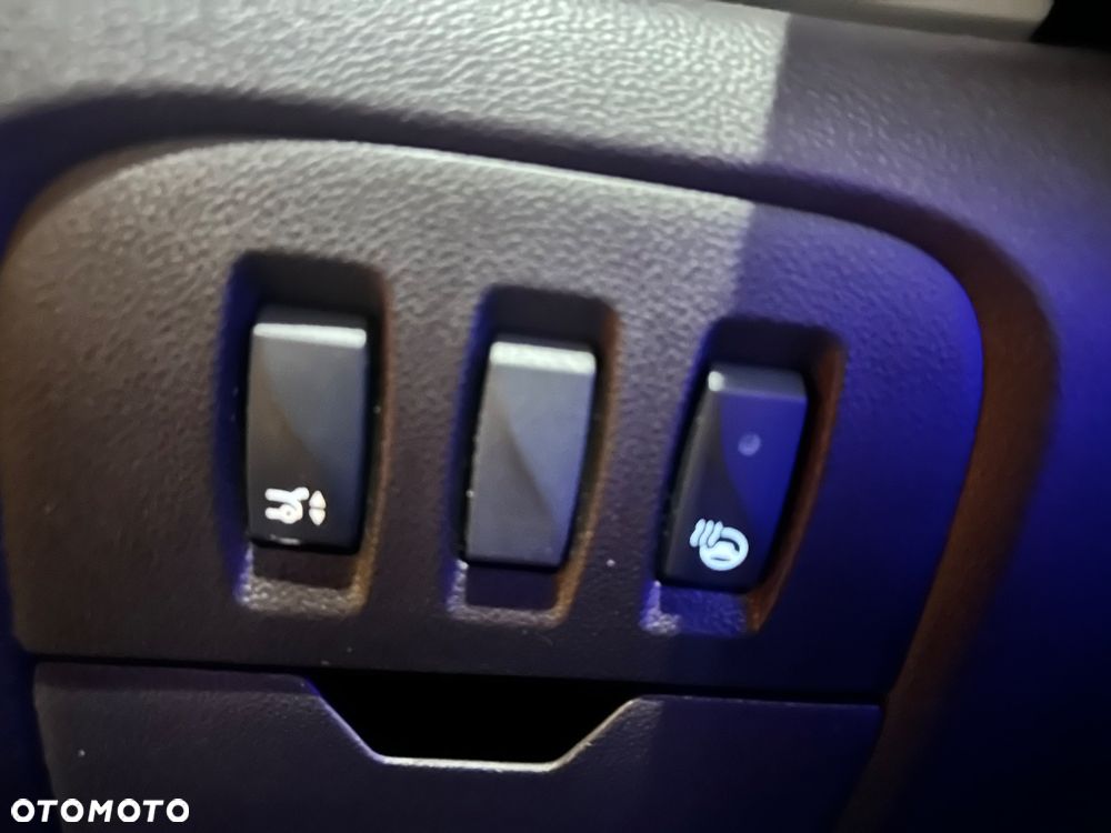 Renault Espace 1.6 dCi Energy Initiale Paris EDC - 25