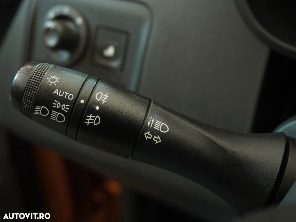 Dacia Duster dCi 110 FAP 4x4 Prestige - 29