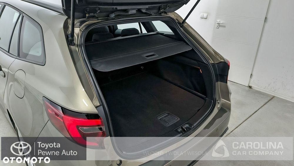 Toyota Corolla 1.8 Hybrid Comfort - 28