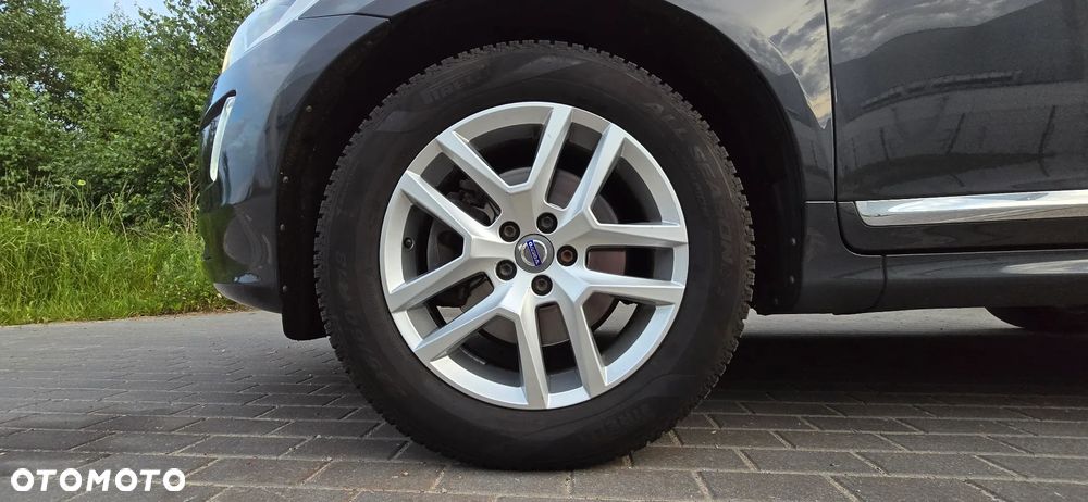 Volvo XC 60 D4 AWD Geartronic Summum - 28