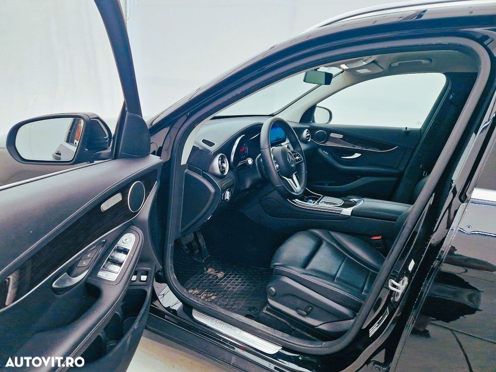 Mercedes-Benz GLC 300 4MATIC - 5