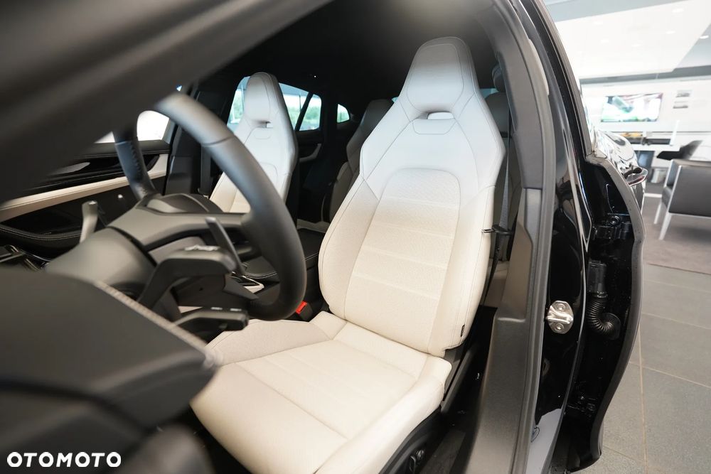 Porsche Panamera - 10