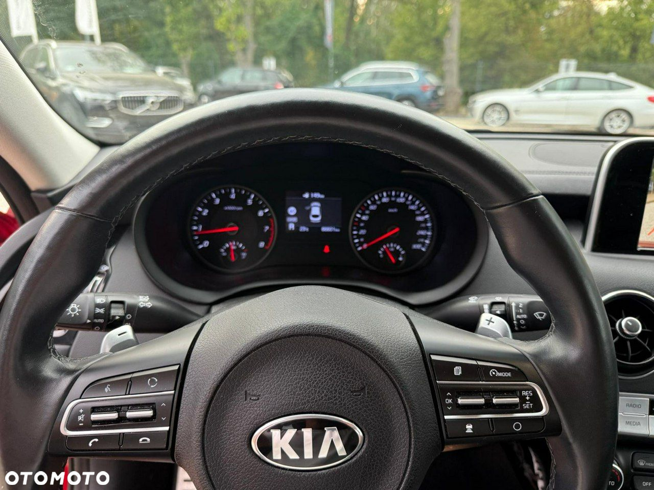 Kia Stinger - 22