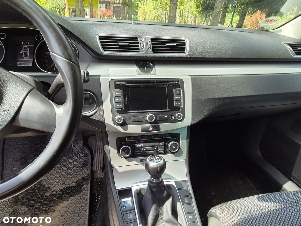 Volkswagen Passat CC 2.0 TDI BlueMotion Technology - 13