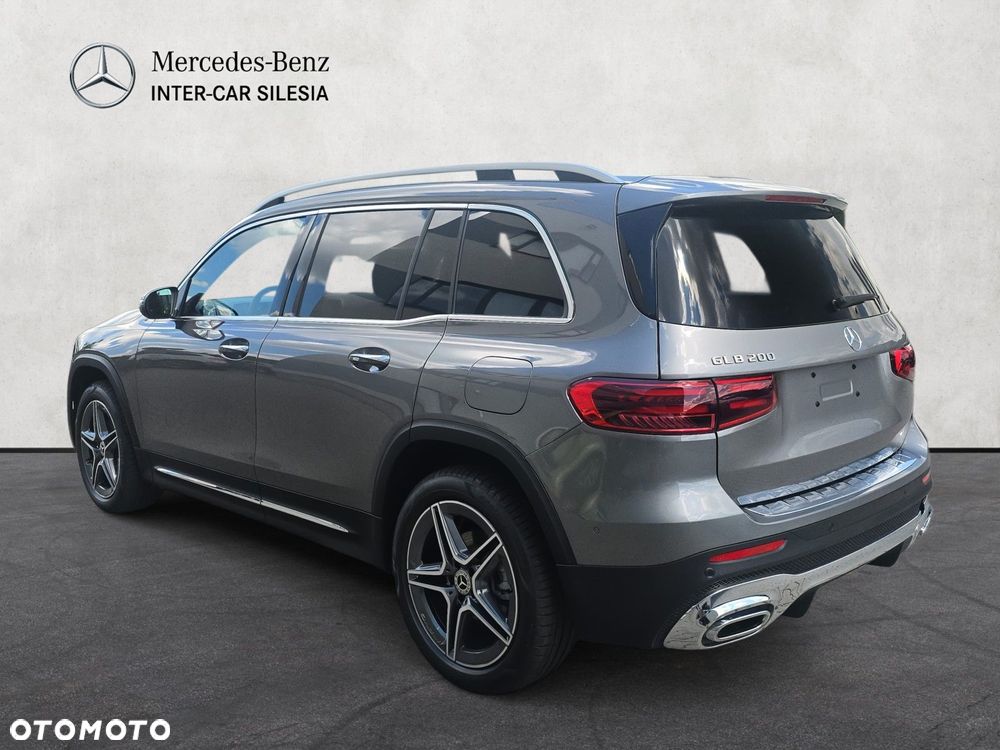 Mercedes-Benz GLB - 7