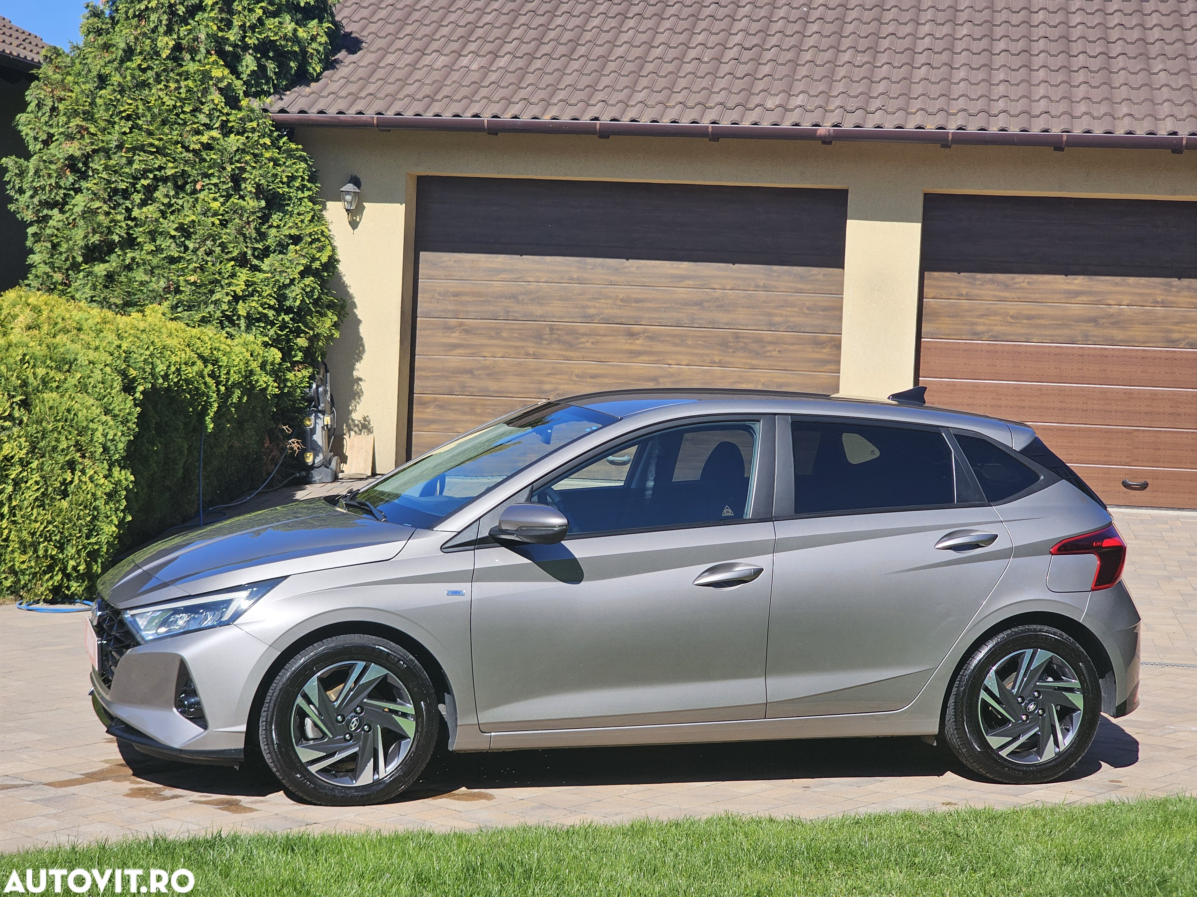 Hyundai i20 1.0 l T-GDi M-Hybrid 100CP 7DCT 5DR Led Line - 12