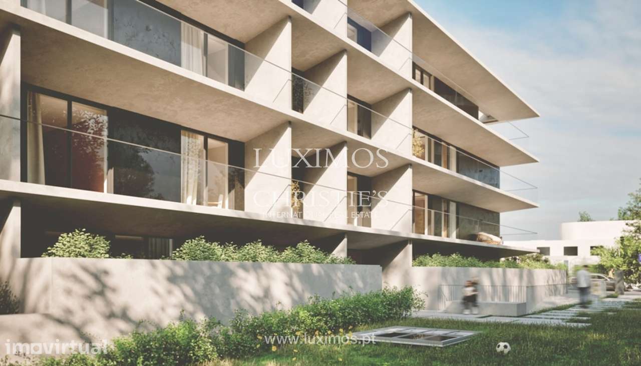 Apartamento T2 com varanda, à venda, Porto - Grande imagem: 3/9