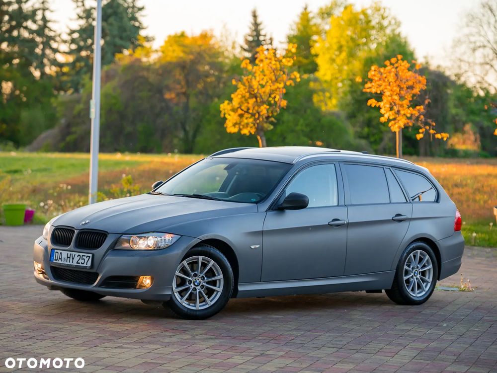 BMW Seria 3 318i Edition Lifestyle - 2