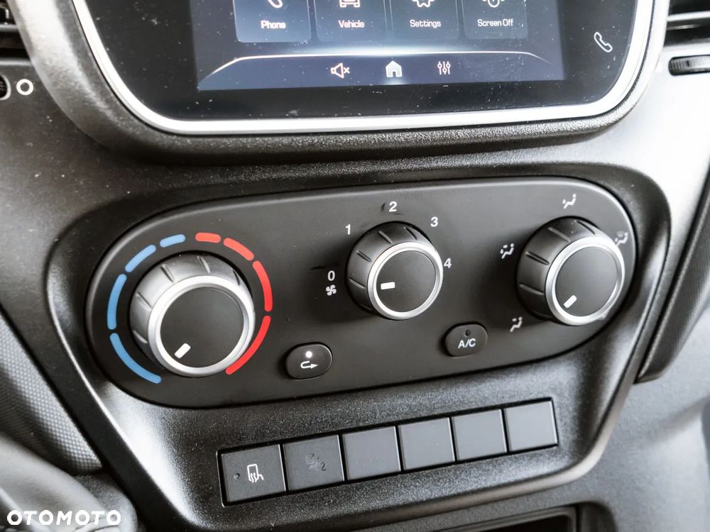 Iveco Daily 35S18HV 3.0 L4H2 - 21