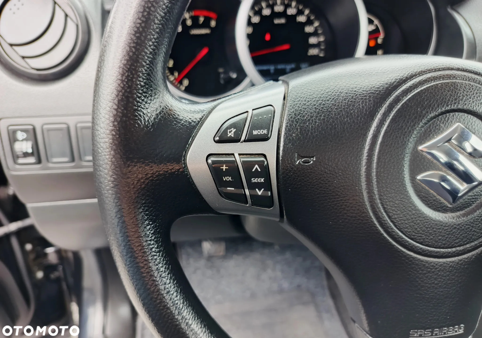 Suzuki Grand Vitara 1.6 Comfort EU5 - 20