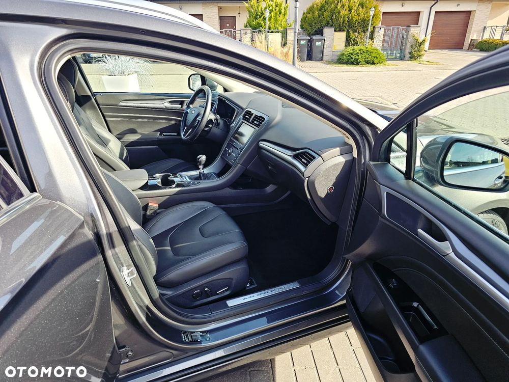 Ford Mondeo SW 1.6 TDCi ECOnetic S&S Titanium - 29
