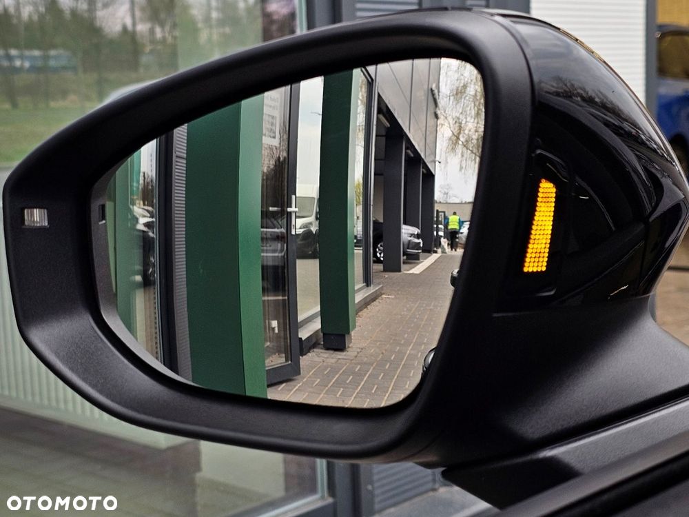 Skoda Superb 2.0 TDI SCR Essence DSG - 10