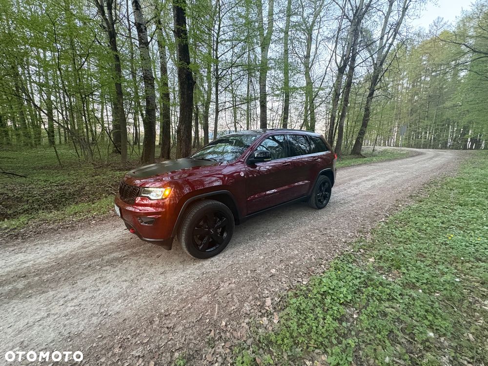 Jeep Grand Cherokee - 15
