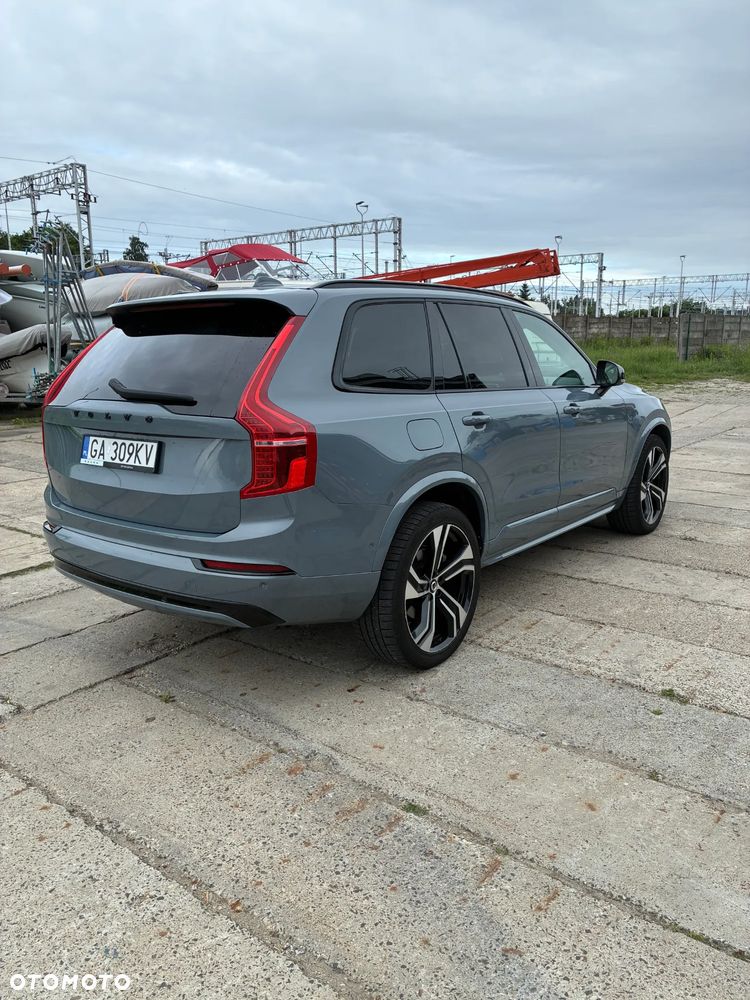 Volvo XC 90 B5 D AWD Ultimate Dark 7os - 3