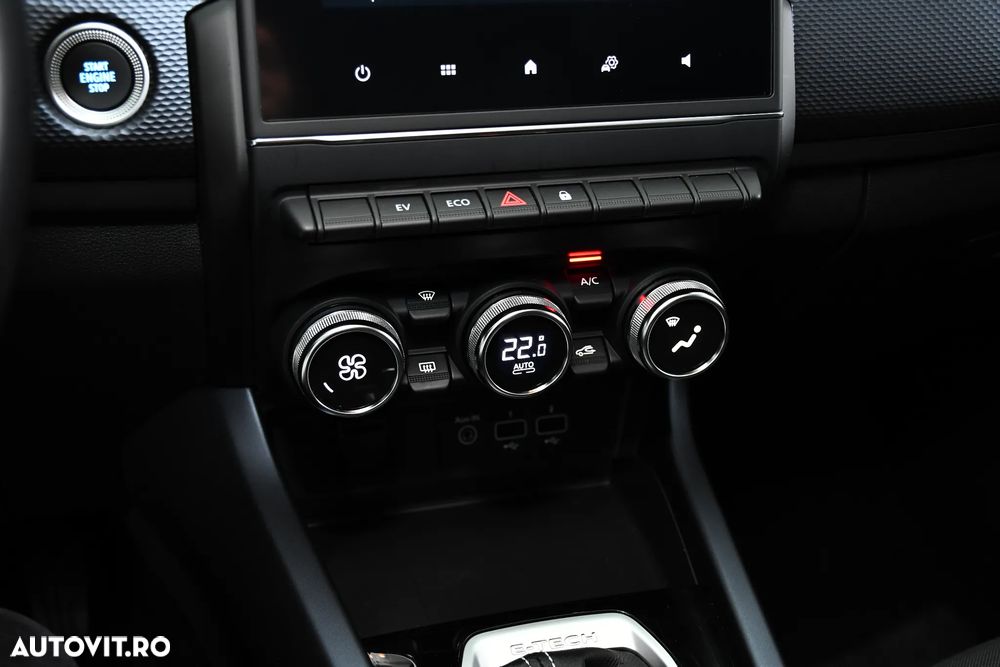 Renault Arkana E-TECH 145 Evolution - 19