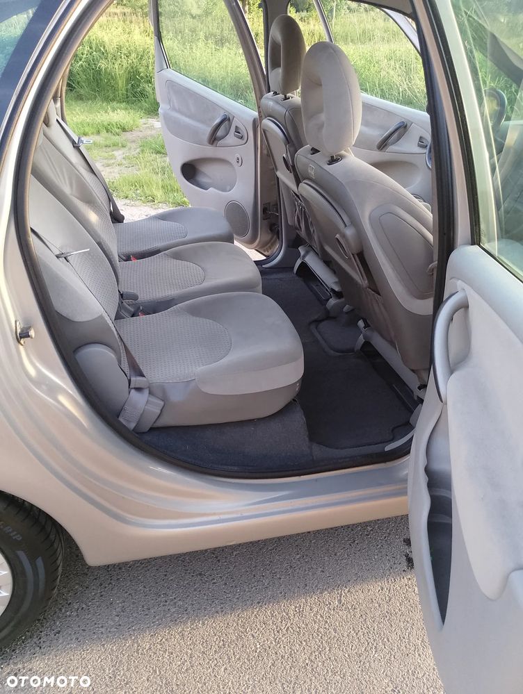 Citroën Xsara Picasso - 16