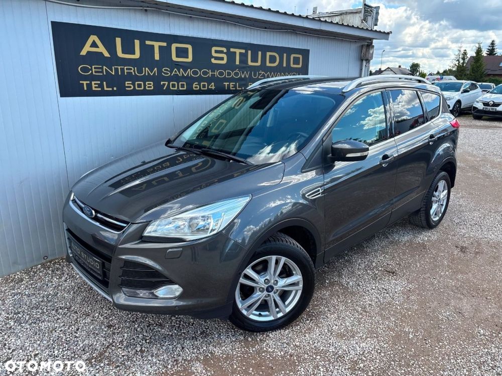 Ford Kuga 1.5 EcoBoost 2x4 Titanium - 40