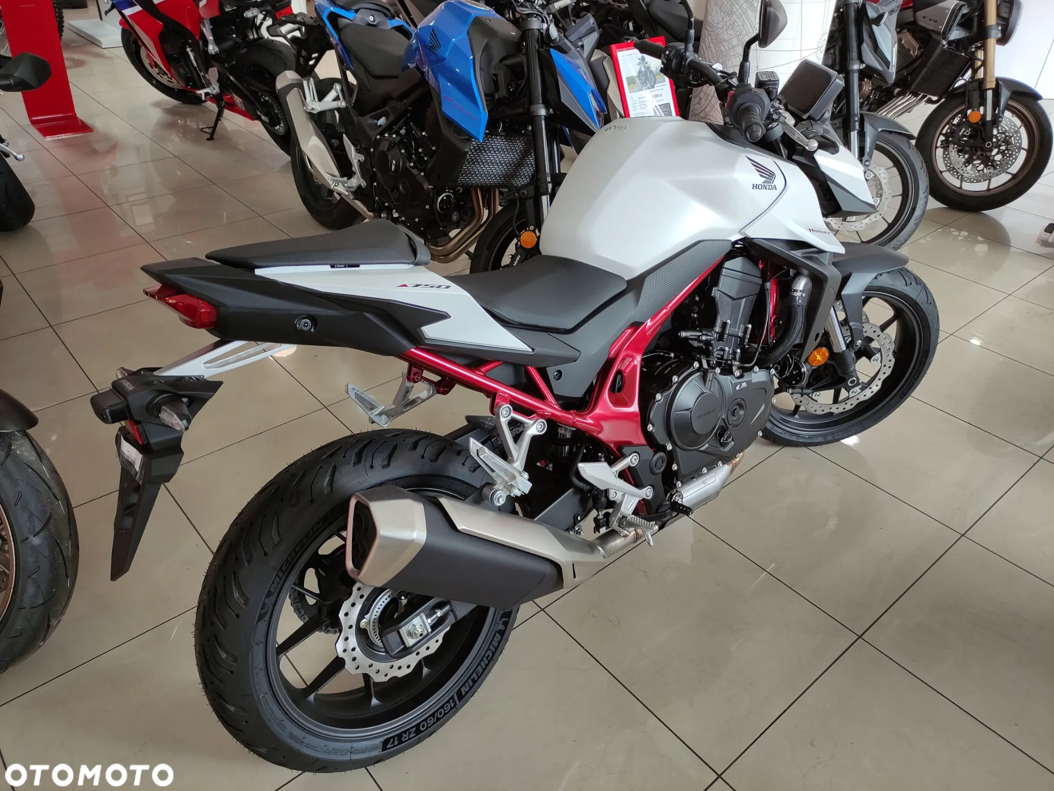 Honda CB - 4