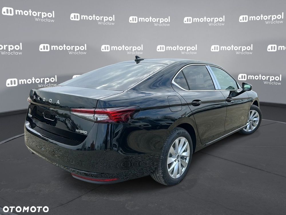 Skoda Superb - 2