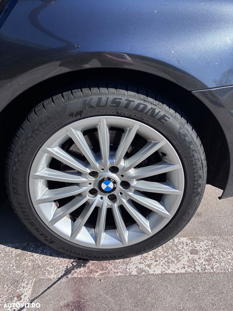 BMW Seria 5 520i Aut. - 11