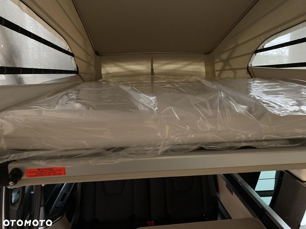 Mercedes-Benz Klasa V - 23