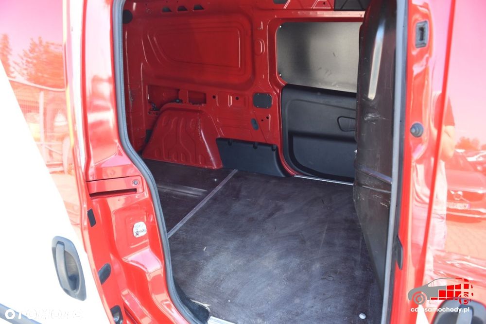 Opel COMBO - 18