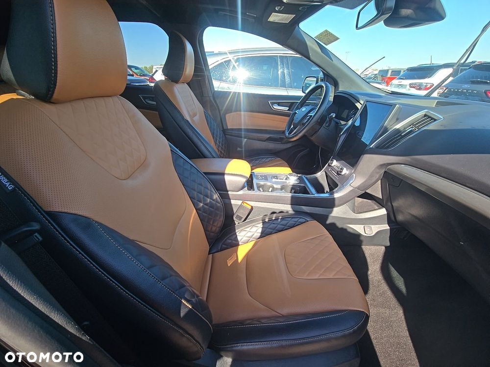 Ford Edge - 15