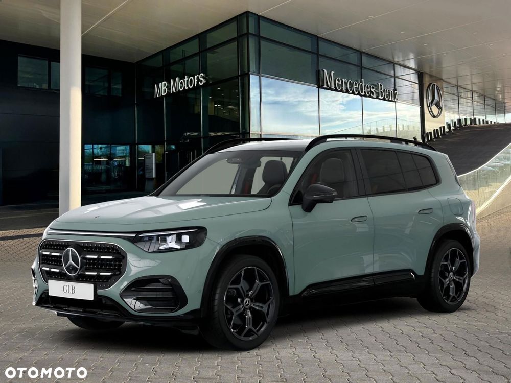 Mercedes-Benz GLB - 2