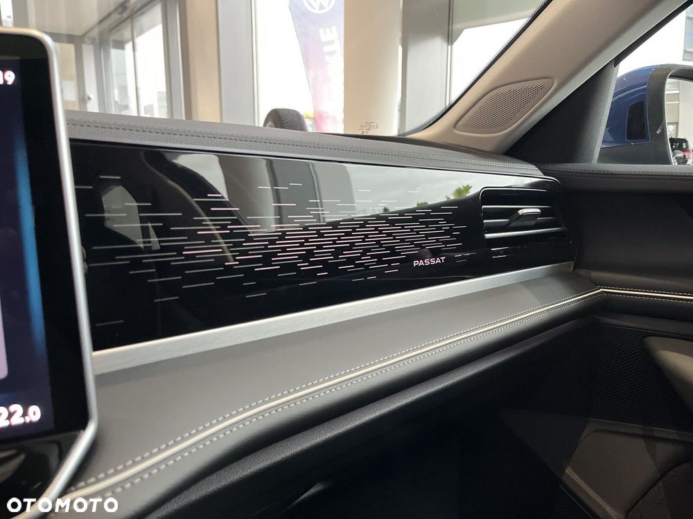 Volkswagen Passat - 31