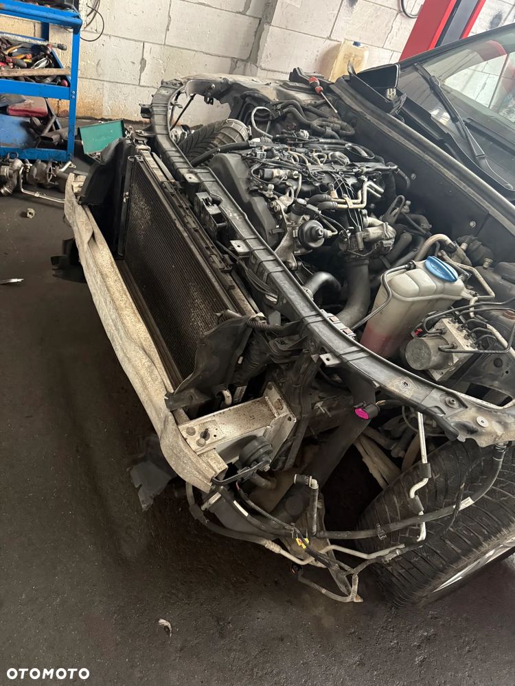 AUDI A4 B8 LIFT 2.0 TDI PAS PRZEDNI KOMPLETNY Z CHŁODNICAMI MANUAL
