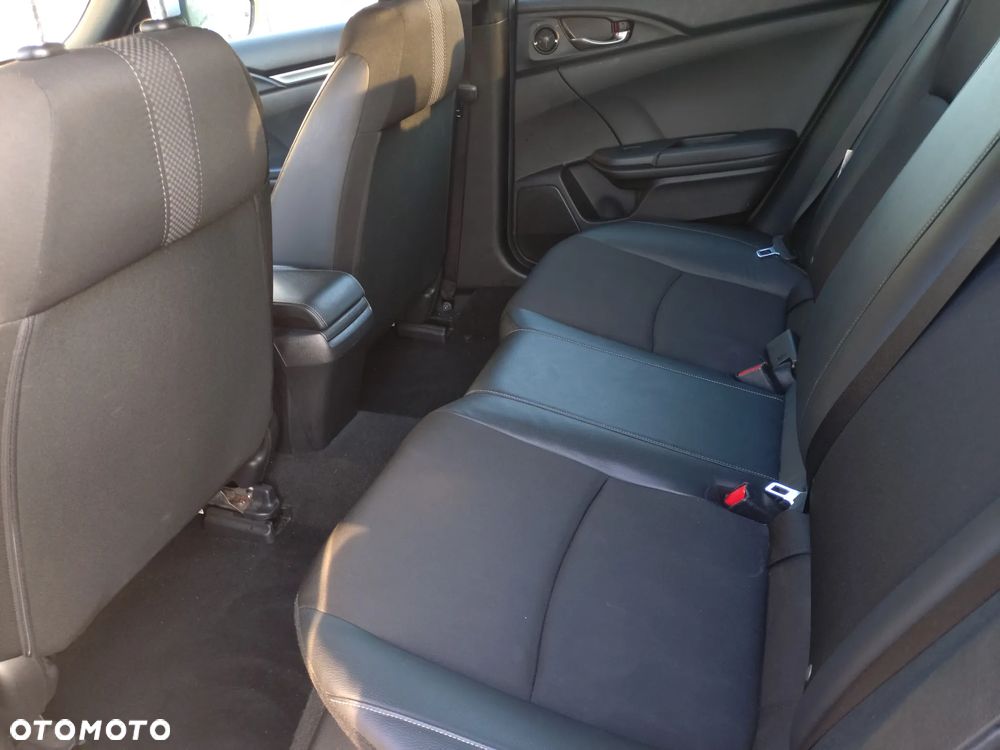 Honda Civic 1.5 i-VTEC Turbo CVT Sport - 12