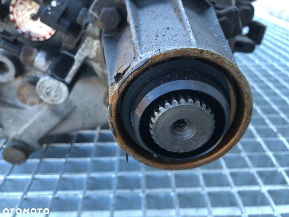 SKRZYNIA BIEGÓW  JEEP CHEROKEE (XJ) 1983 - 2001 4.0 i 135 kW [184 KM] benzyna 1991 - 2001 30-43LE - 9