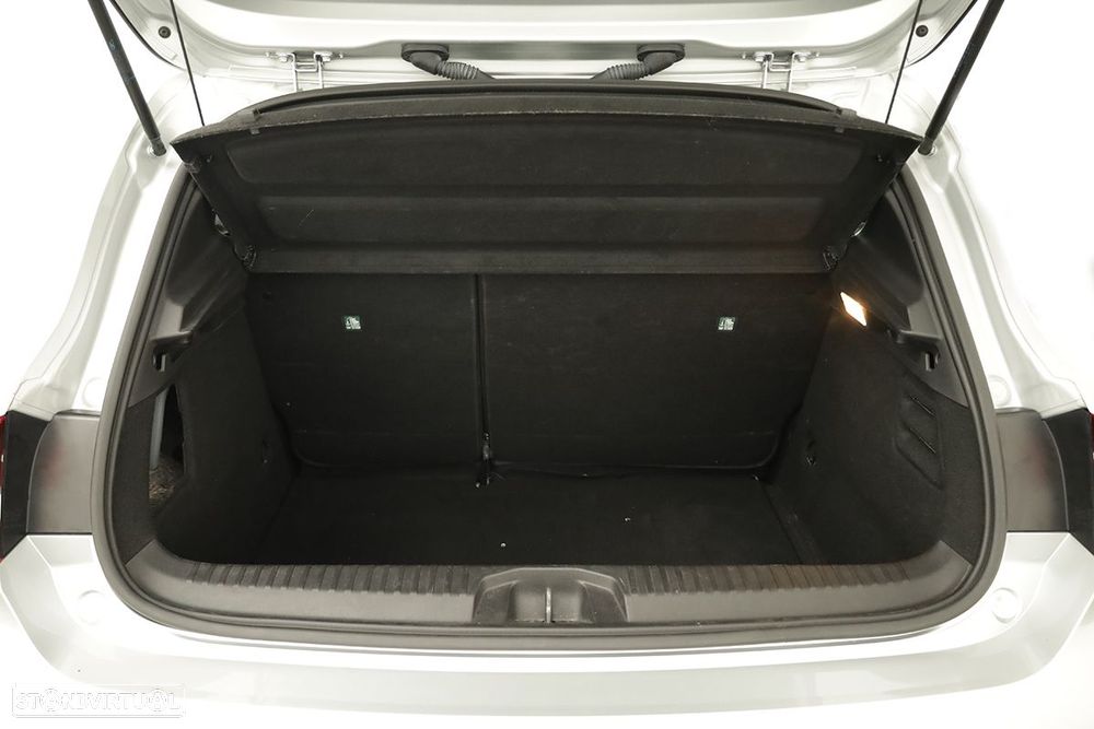 Renault Clio 1.0 TCe Evolution - 24