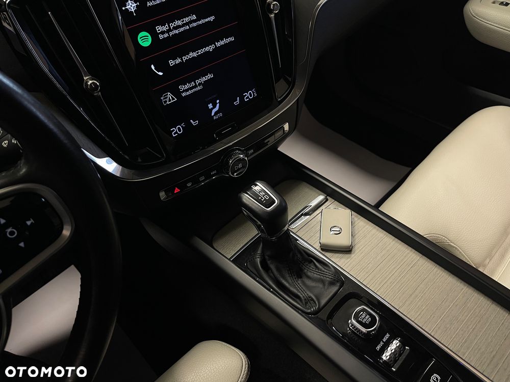 Volvo V60 D4 Inscription - 20