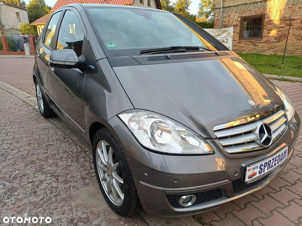 Mercedes-Benz Klasa A 180 BlueEFFICIENCY Avantgarde - 3