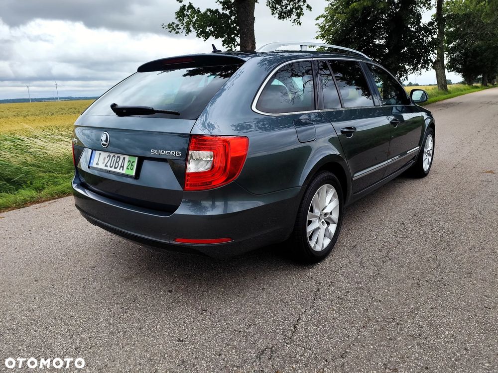 Skoda Superb 2.0 TDI Green tec Elegance - 4