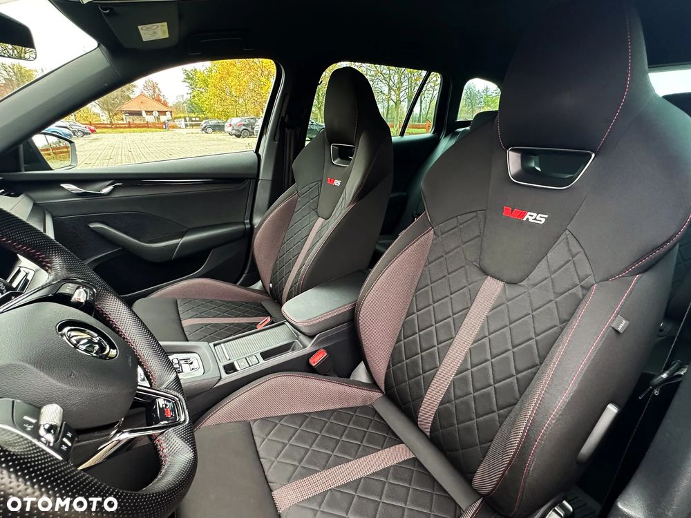 Skoda Octavia 2.0 TDI DSG 4x4 RS - 30