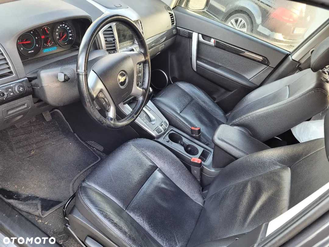 Chevrolet Captiva 2.2 d LT+ - 10