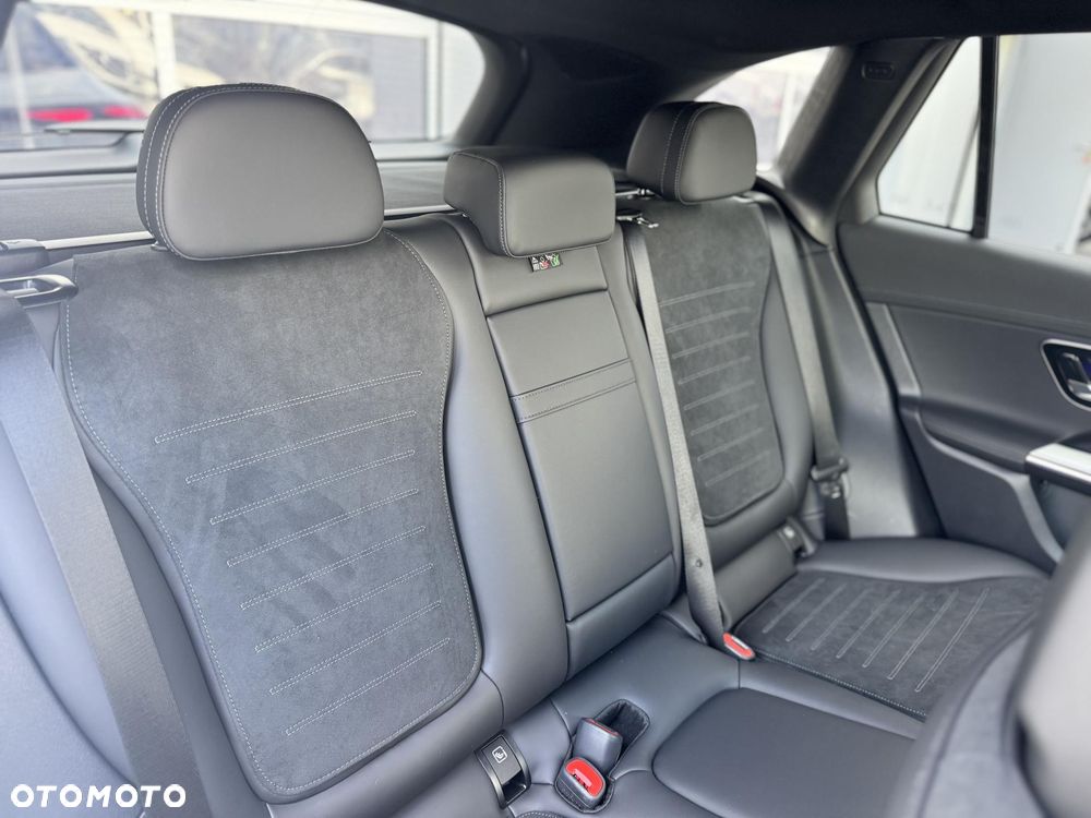 Mercedes-Benz GLC 220 d mHEV 4-Matic AMG Line - 18