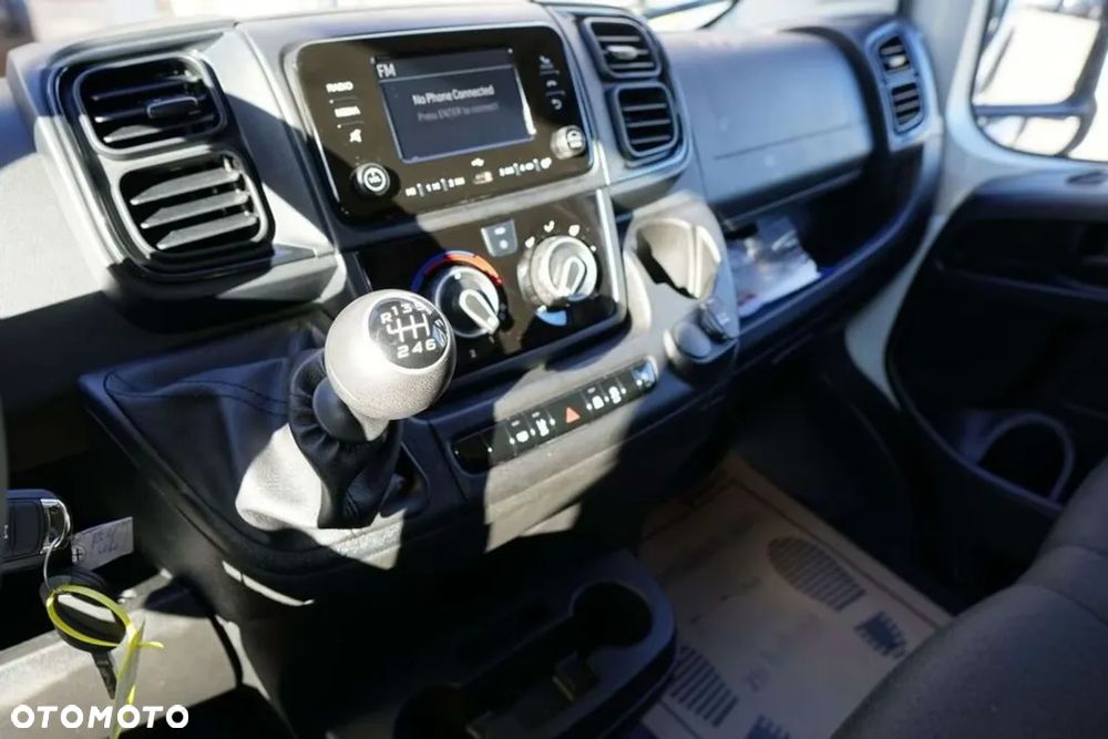 Fiat Ducato Furgon L2H2 140KM - 24